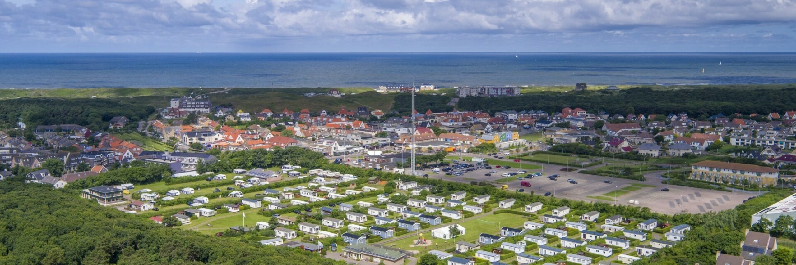 Luchtfoto camping Coogherveld Texel VVV Texel