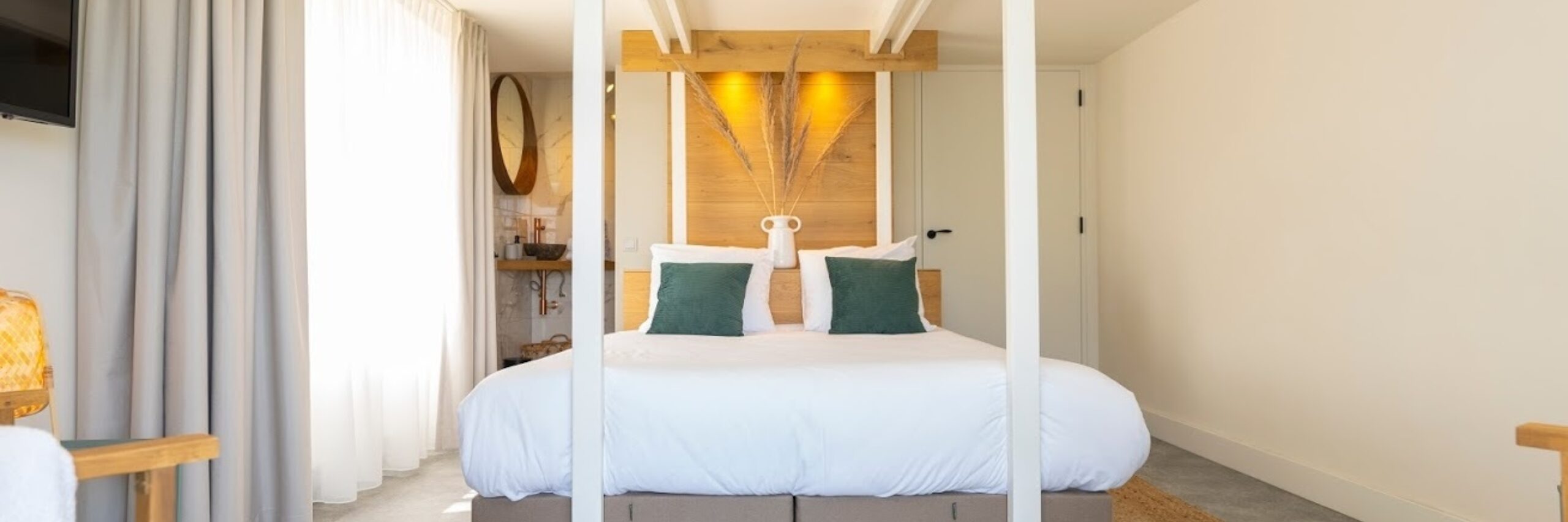 Op Oost Suite Texel Tuin hemelbed fotograaf Liselotte Schoo VVV Texel