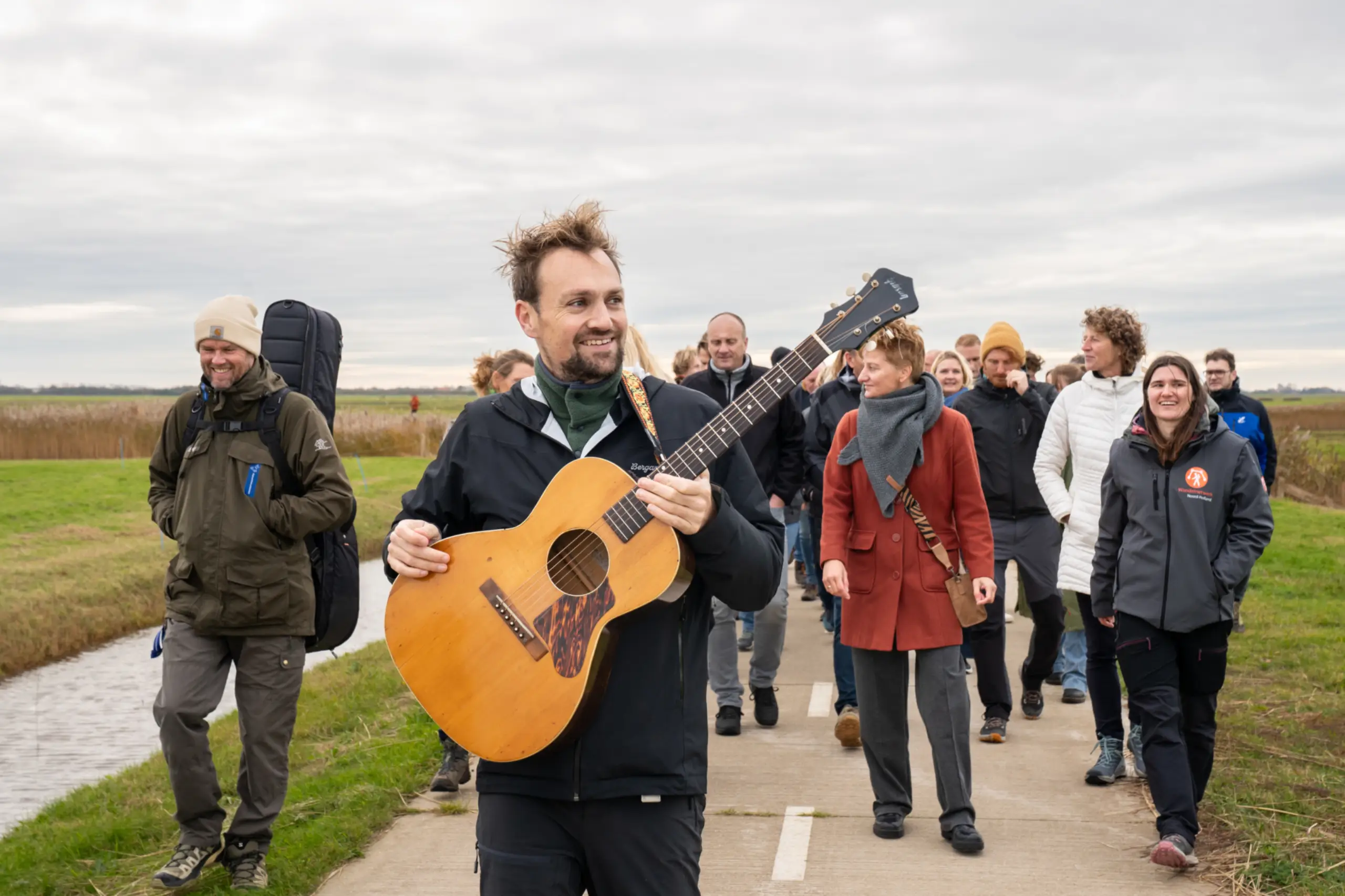 Tim Knol zorgde voor muzikale begeleiding