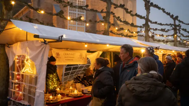 Kerstmarkt Oosterend 2025 VVV09325