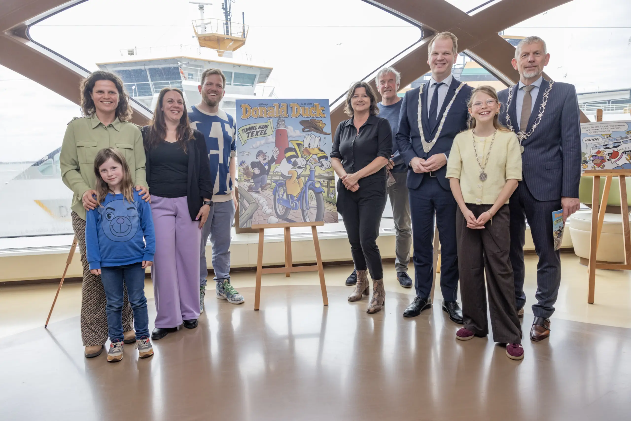 Onthulling Donald Duck - Tunnel naar Texel
