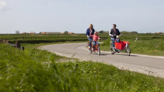 Fietsen den hoorn foto Tessa Jol